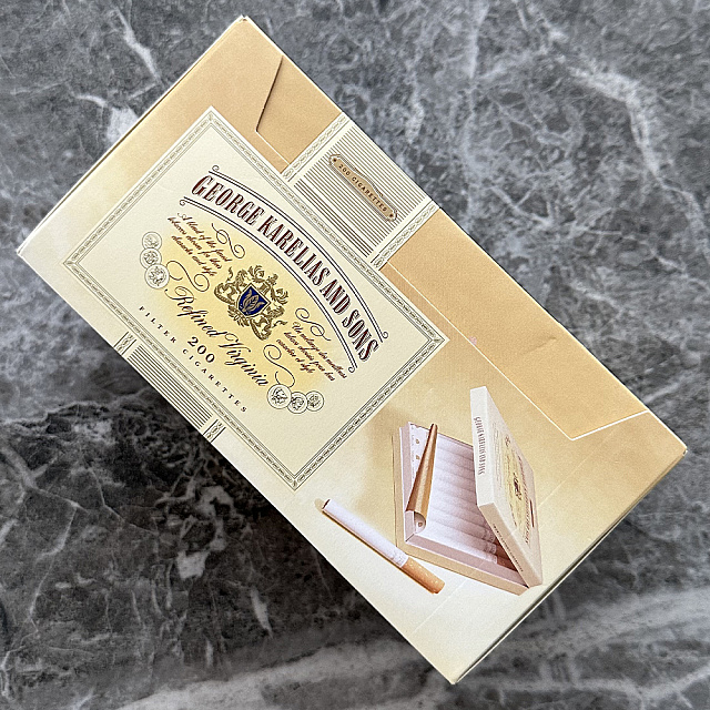 George Karelias Premium cigarettes - Blend of americ...